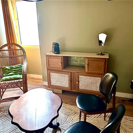 Sous Les Etoiles De 3*