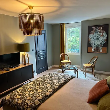 Sous Les Etoiles De Frühstückspension