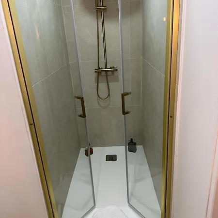 Sous Les Etoiles De Frühstückspension 3*