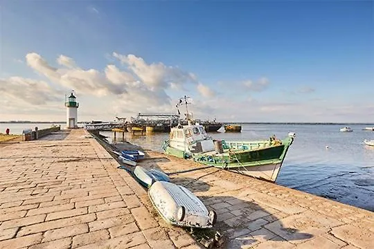 Sous Les Etoiles De Saint-Paimboeuf